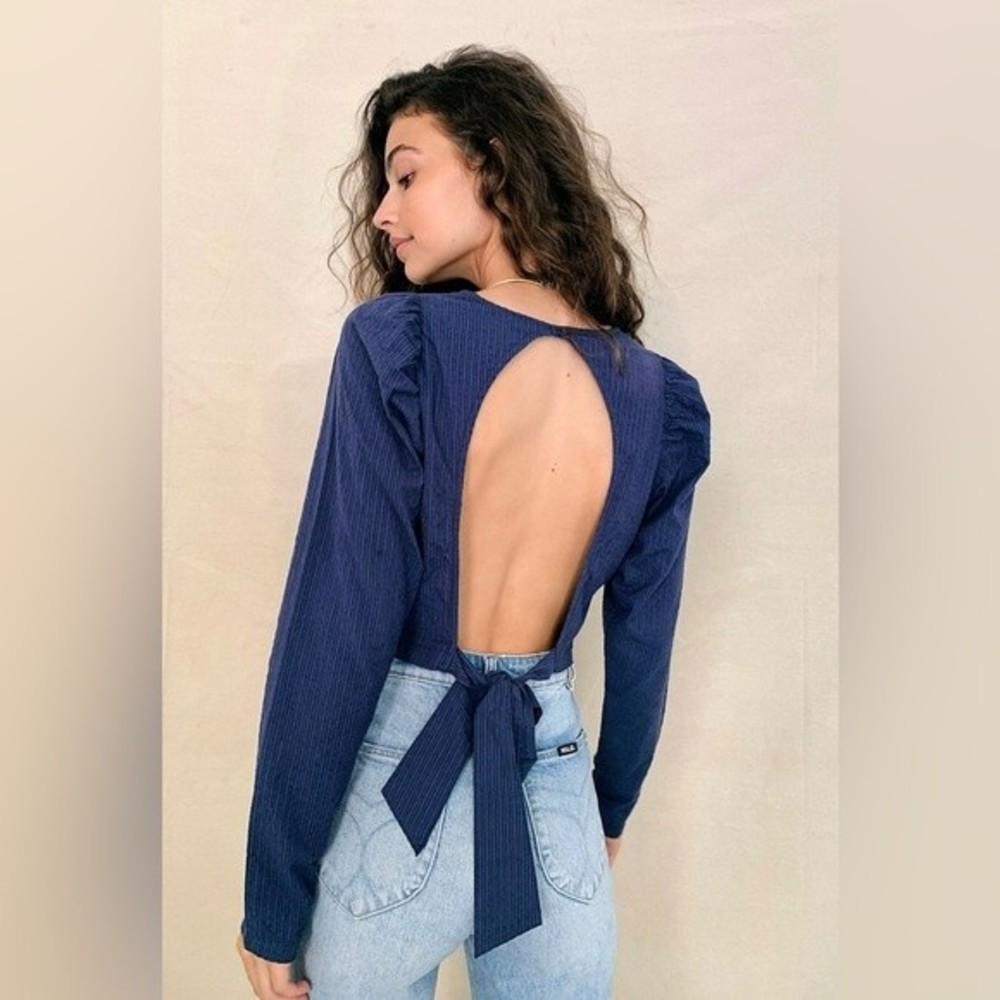 Navy Blue Ruched Open-Back Top - Picture 2 of 9
